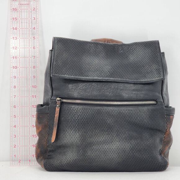 Moda Luxe Maisy Vegan Leather Rustic Black Backpack - Picture 10 of 12